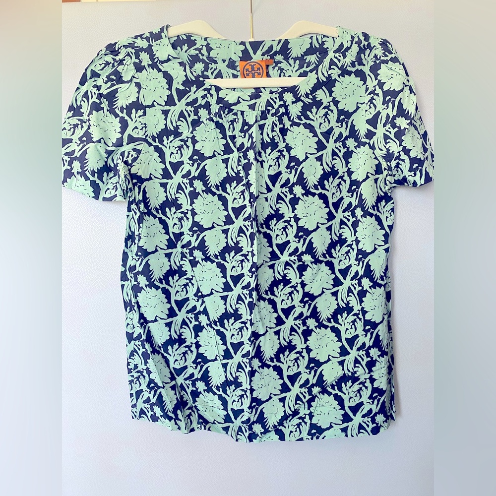 Tory Burch shirt in size 6